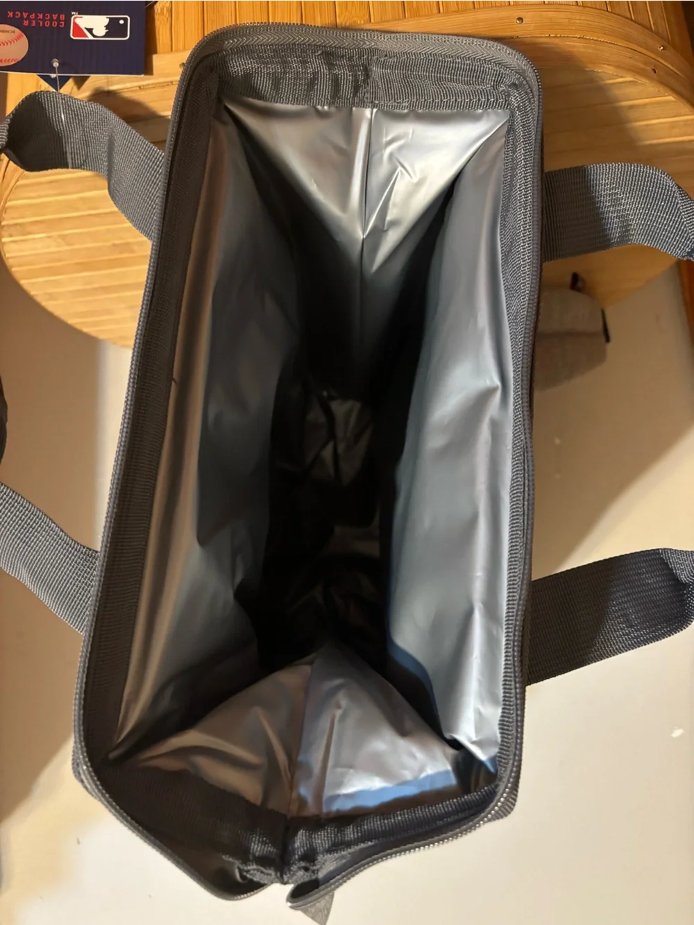 *NWT* MLB New York Yankees On The Go Soft Lunch Bag Cooler Backpack.